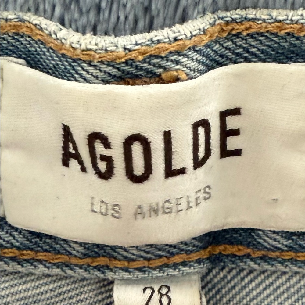 Agolde women’s  Faded Blue Relaxed Jeans - Picture 4 of 5